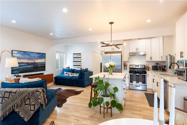 6029 Eleanor, Los Angeles, CA 90038