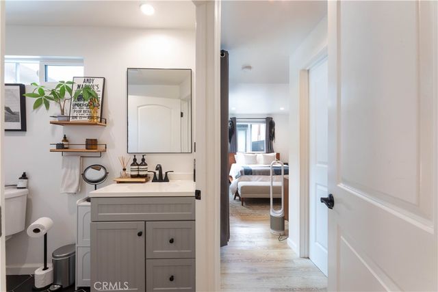 6029 Eleanor, Los Angeles, CA 90038