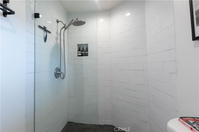 6029 Eleanor, Los Angeles, CA 90038
