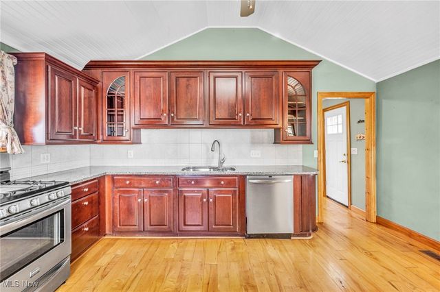 9790 Broadview Road, Broadview Heights, OH 44147