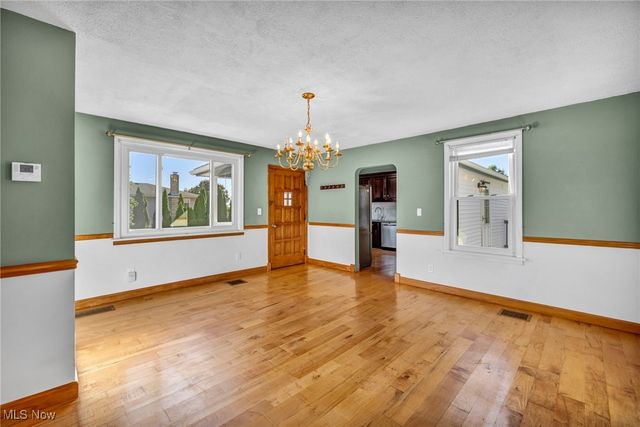 9790 Broadview Road, Broadview Heights, OH 44147