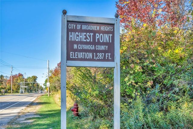 9790 Broadview Road, Broadview Heights, OH 44147