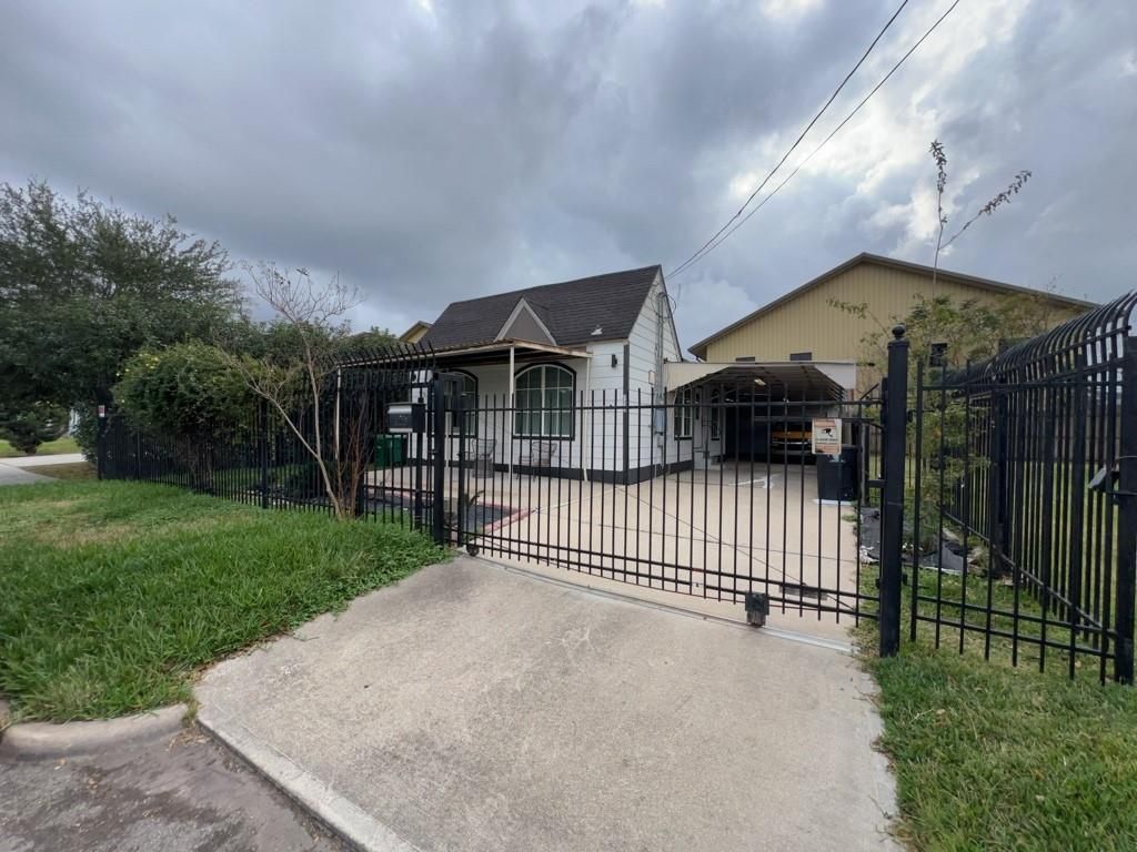 3426 Tampa Street, Houston, TX 77021