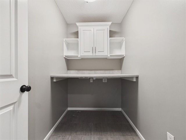 1010 Clayton Drive, Raymore, MO 64083