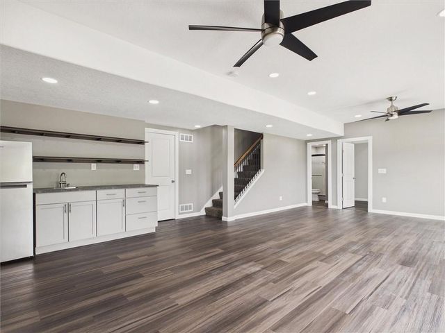 1010 Clayton Drive, Raymore, MO 64083