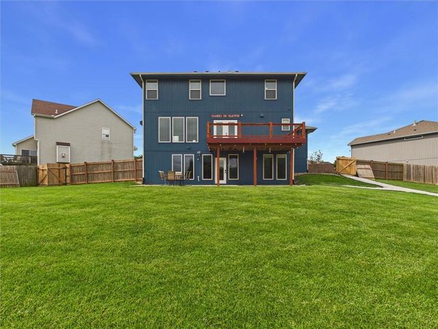 1010 Clayton Drive, Raymore, MO 64083