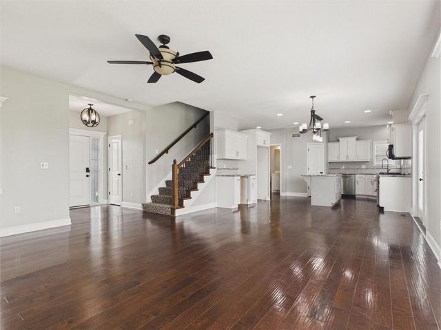 1010 Clayton Drive, Raymore, MO 64083