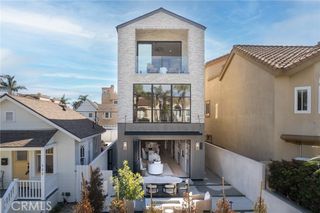 520 11th Street, Huntington Beach, CA 92648