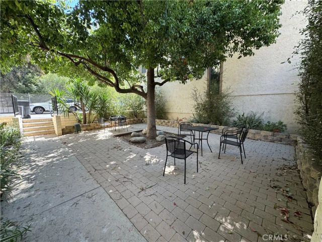 26303 W Plata Ln, Calabasas, CA 91302