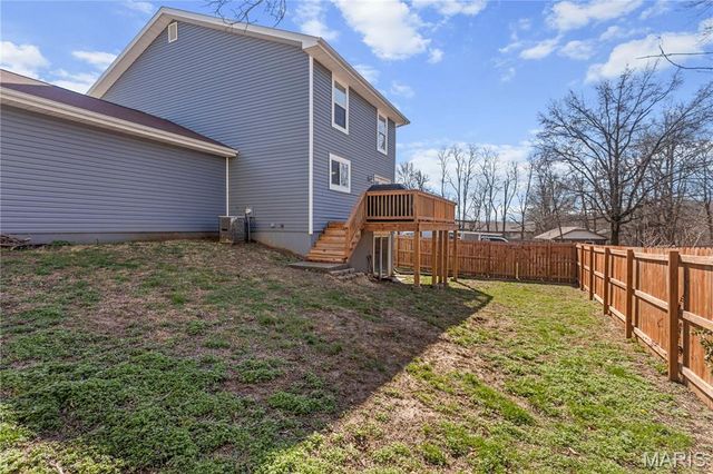 11811 7 Hills Drive, Florissant, MO 63033