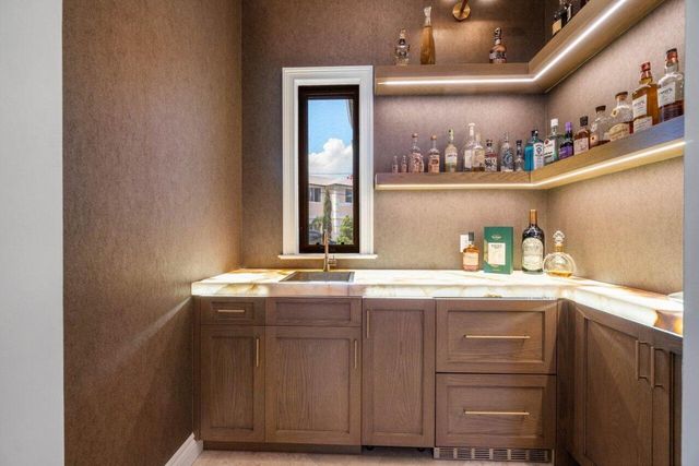 14140 Paradise Point Road, Palm Beach Gardens, FL 33410