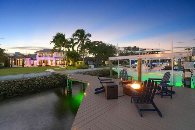 14140 Paradise Point Road, Palm Beach Gardens, FL 33410