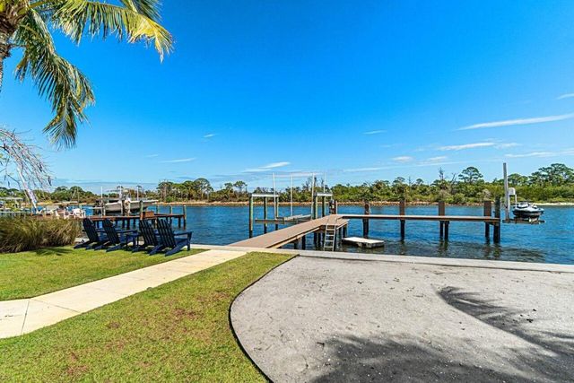 14140 Paradise Point Road, Palm Beach Gardens, FL 33410