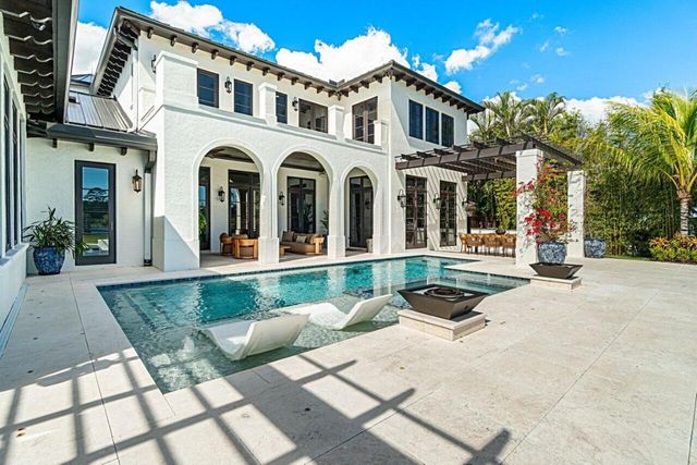 14140 Paradise Point Road, Palm Beach Gardens, FL 33410