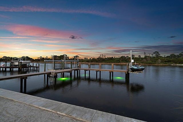 14140 Paradise Point Road, Palm Beach Gardens, FL 33410