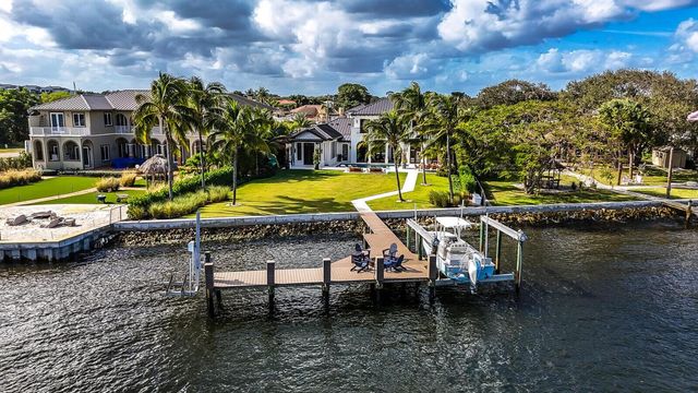 14140 Paradise Point Road, Palm Beach Gardens, FL 33410