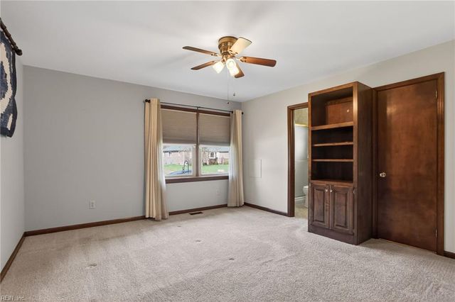 808 Ventnor DR, Newport News, VA 23608