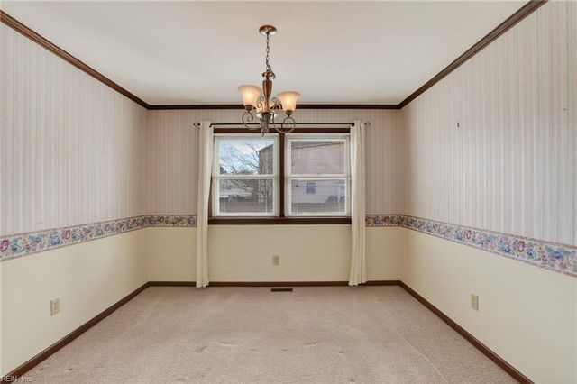 808 Ventnor DR, Newport News, VA 23608