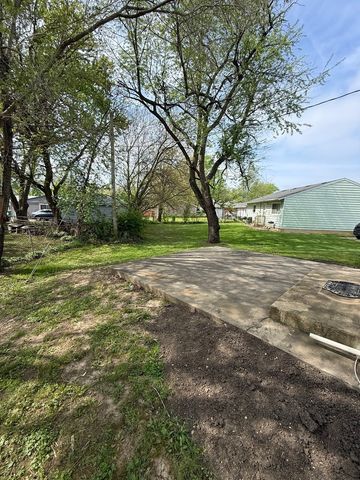 1324 Demmond Street, Joliet, IL 60432