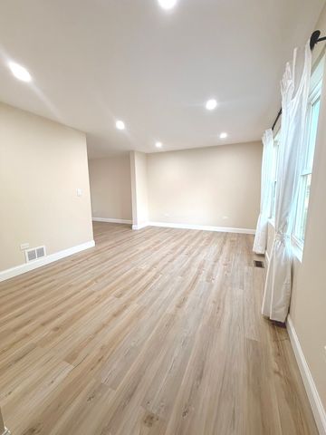 1324 Demmond Street, Joliet, IL 60432