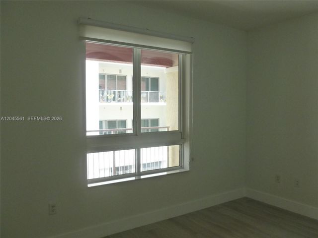7350 SW 89th Street 807S, Miami, FL 33156