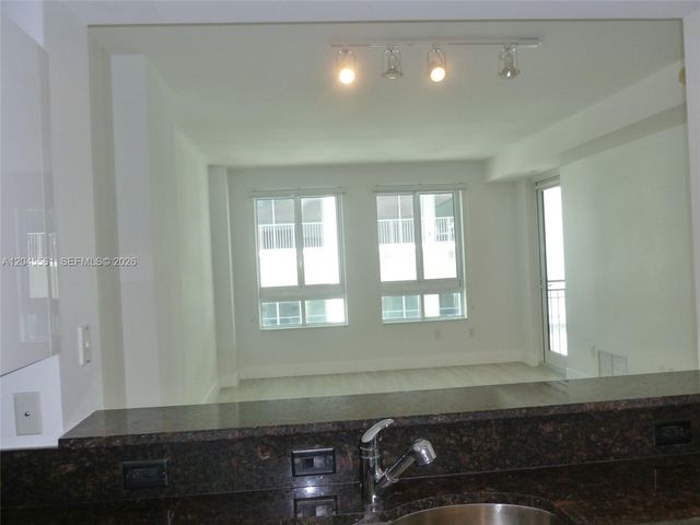 7350 SW 89th Street 807S, Miami, FL 33156