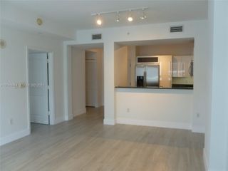 7350 SW 89th Street 807S, Miami, FL 33156