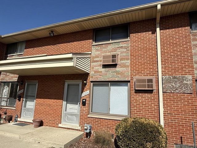 29264 Tessmer Court, Madison Heights, MI 48071