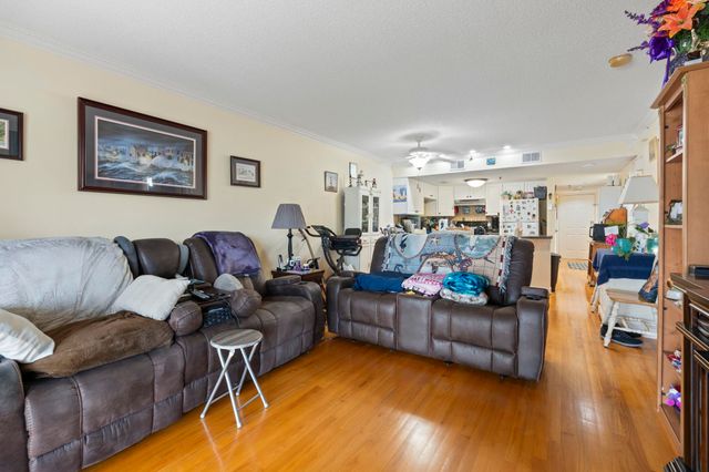 806 Conway St Apt 116, North Myrtle Beach, SC 29582