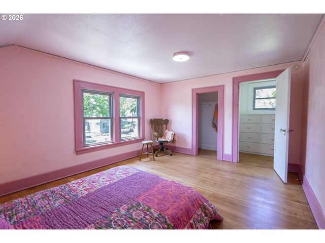 6407 N VANCOUVER Ave, Portland, OR 97217