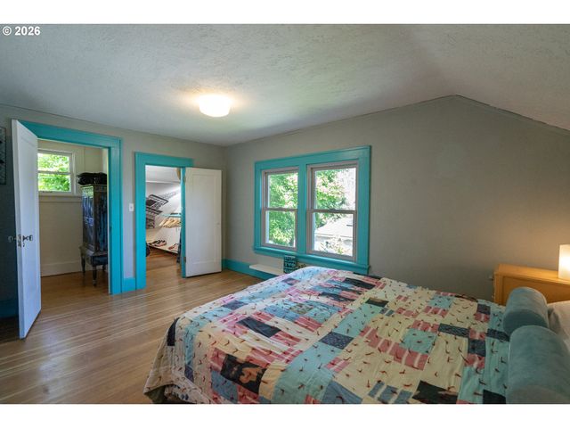 6407 N VANCOUVER Ave, Portland, OR 97217