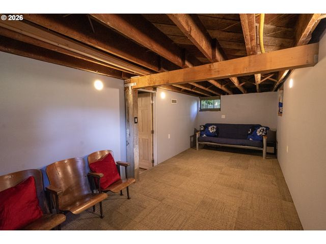 6407 N VANCOUVER Ave, Portland, OR 97217