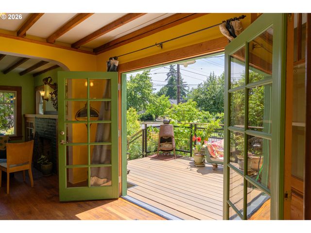 6407 N VANCOUVER Ave, Portland, OR 97217