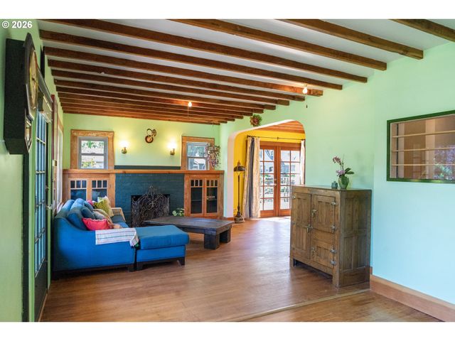 6407 N VANCOUVER Ave, Portland, OR 97217