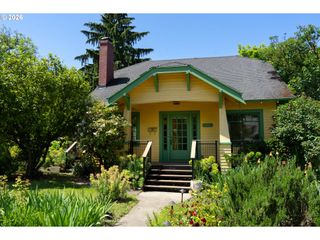 6407 N VANCOUVER Ave, Portland, OR 97217
