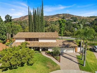 4200 Abbintgon Court, Westlake Village, CA 91361