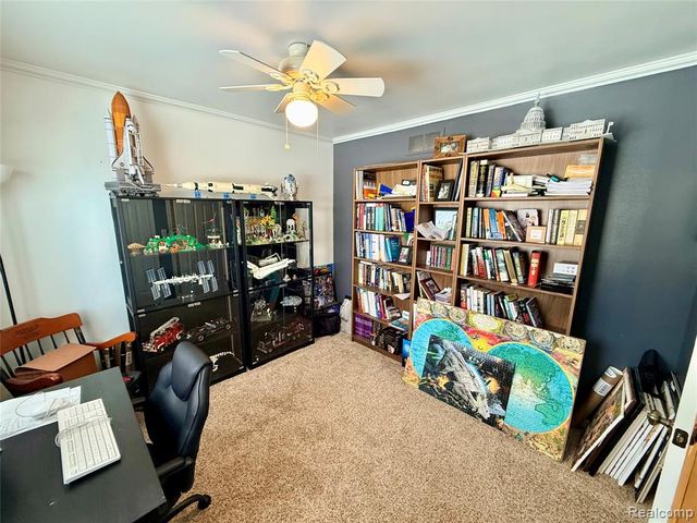 7586 Paradise Drive, Grand Blanc, MI 48439