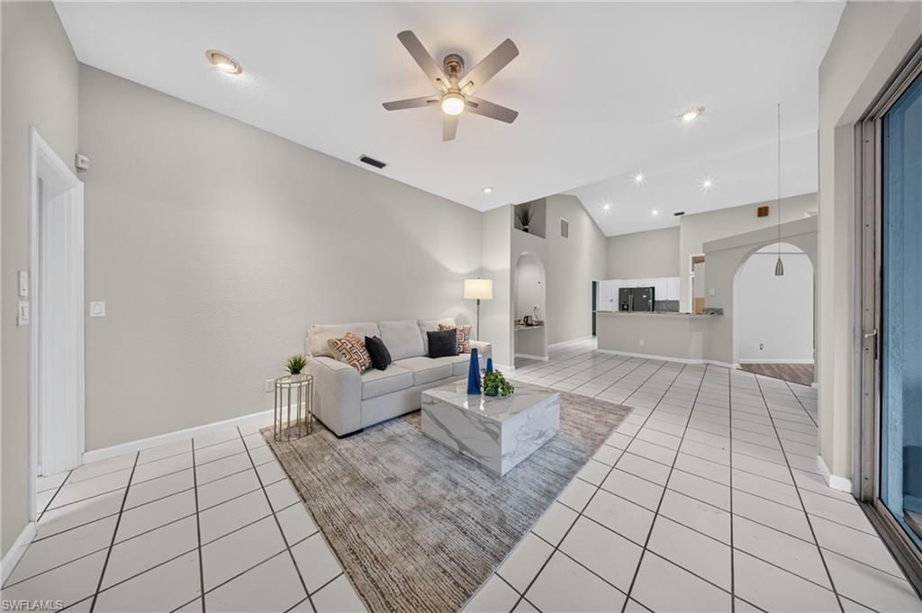 2628 White Cedar LN, NAPLES, FL 34109 — photo 4