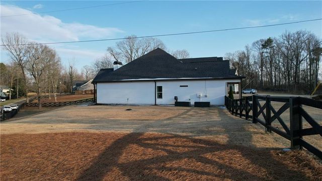 7680 Little Mill Road, Cumming, GA 30041