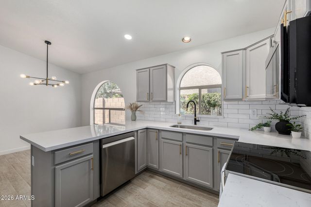 669 E Cathy Drive, Gilbert, AZ 85296