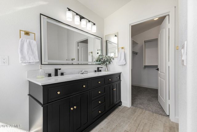 669 E Cathy Drive, Gilbert, AZ 85296