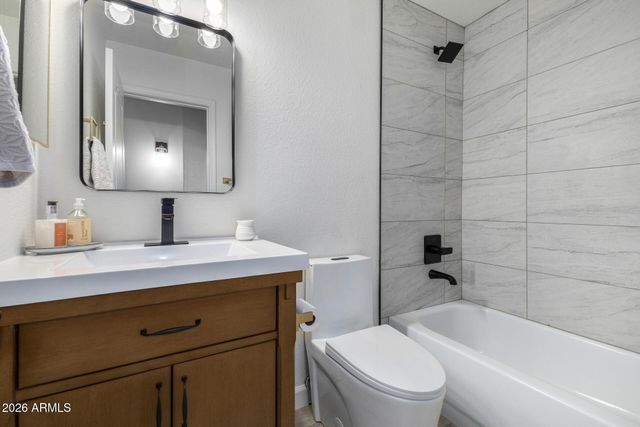 669 E Cathy Drive, Gilbert, AZ 85296