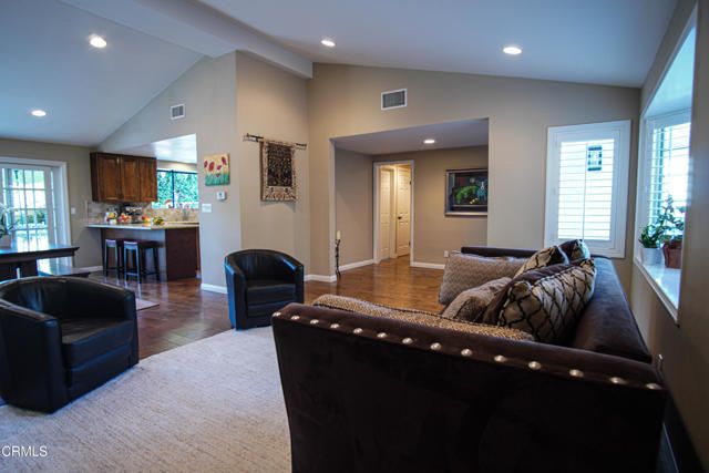 1781 El Monte Drive, Thousand Oaks, CA 91362