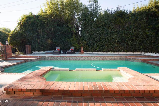 1781 El Monte Drive, Thousand Oaks, CA 91362