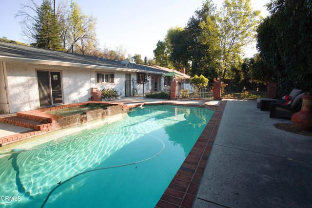 1781 El Monte Drive, Thousand Oaks, CA 91362