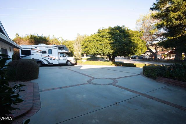 1781 El Monte Drive, Thousand Oaks, CA 91362