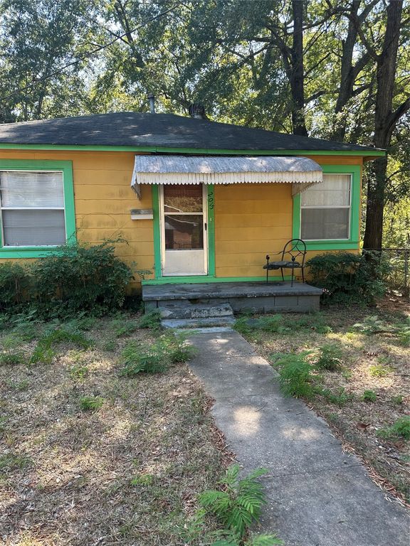 2015 Garden Street, Shreveport, LA 71101