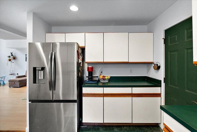 1491 Country Knoll Place, St. Joseph, MI 49085