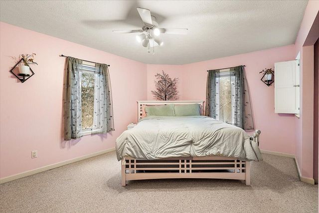 1491 Country Knoll Place, St. Joseph, MI 49085