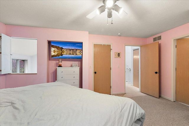 1491 Country Knoll Place, St. Joseph, MI 49085